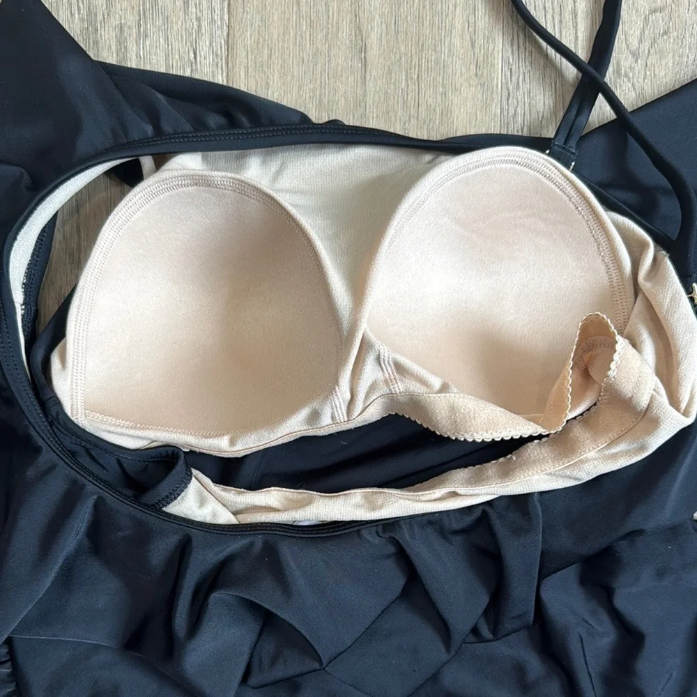 BEACH BUMP™ RUFFLE FRONT ONE SHOULDER MATERNITY SWIMSUIT UPF 50+ SIZE SMALL - Picture 4 of 7